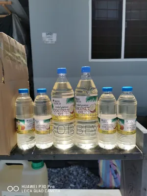 Cold Press Coconut Oil. 100% Organic No Additive.