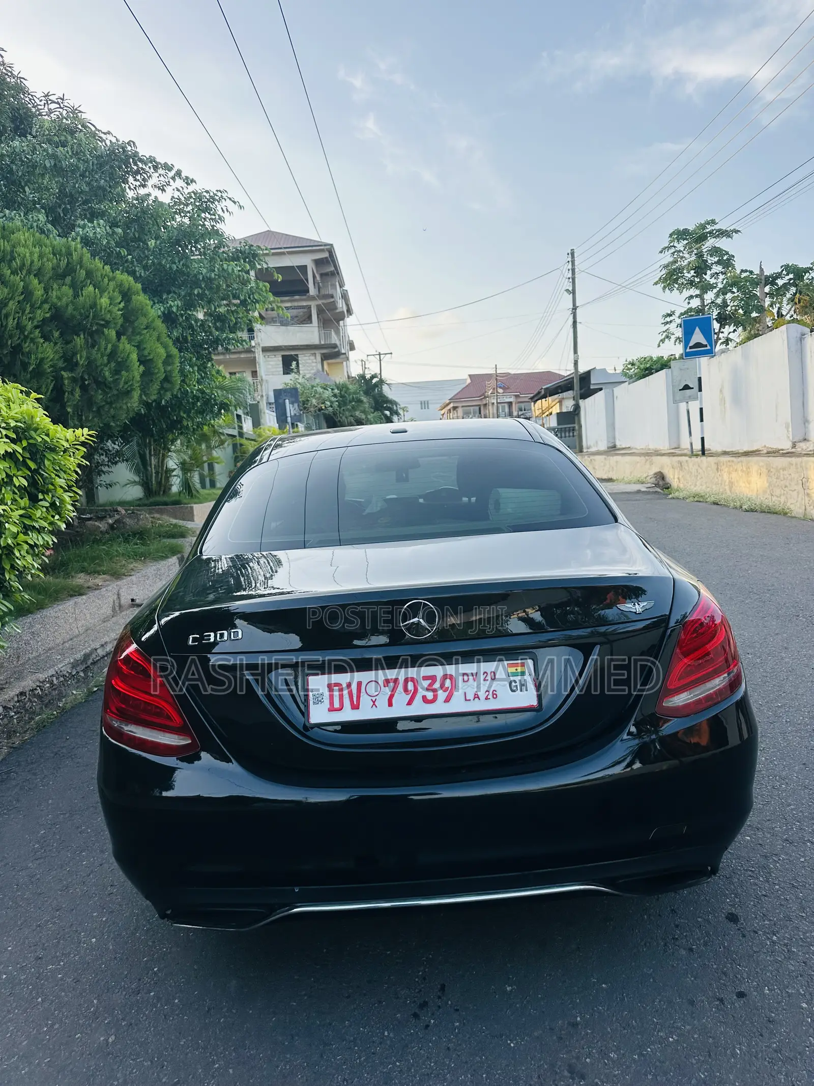 Mercedes-Benz C300 Sport 4Matic Sedan AWD (2.0L 4cyll 7A) 2016 Black