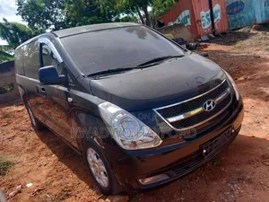Hyundai Starex 2014 Black