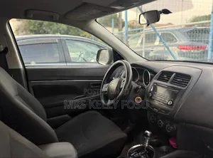 Mitsubishi Outlander 2015 Black