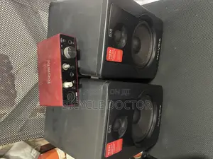 M-Audio Bx5 D2 With Sound Card