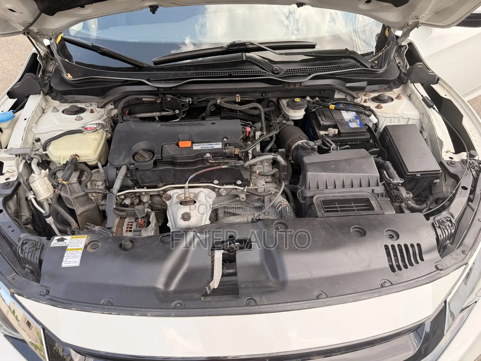 Honda Civic EX 4dr Sedan (1.5L 4cyl) 2016 White