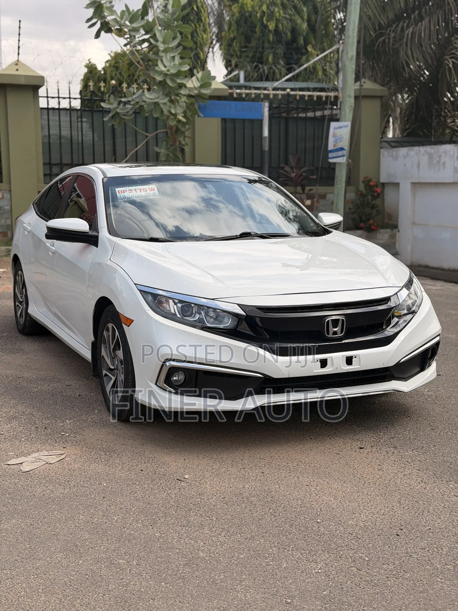 Honda Civic EX 4dr Sedan (1.5L 4cyl) 2016 White