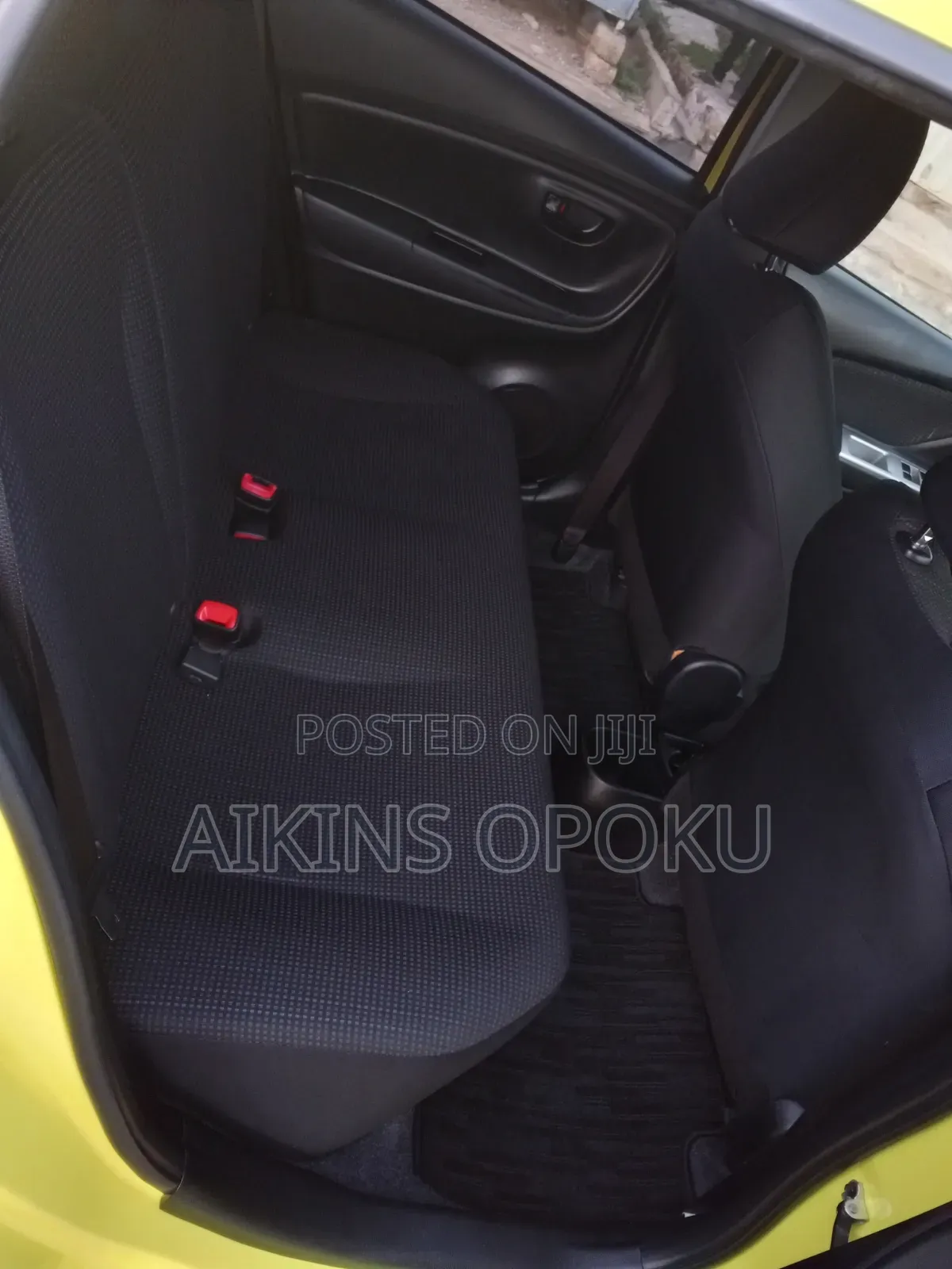 Toyota Vitz 2014 Yellow