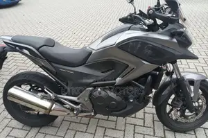 Honda NC700X 2017 Gray