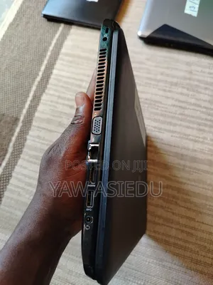 Laptop Acer AS5755 4GB Intel Core i5 HDD 500GB