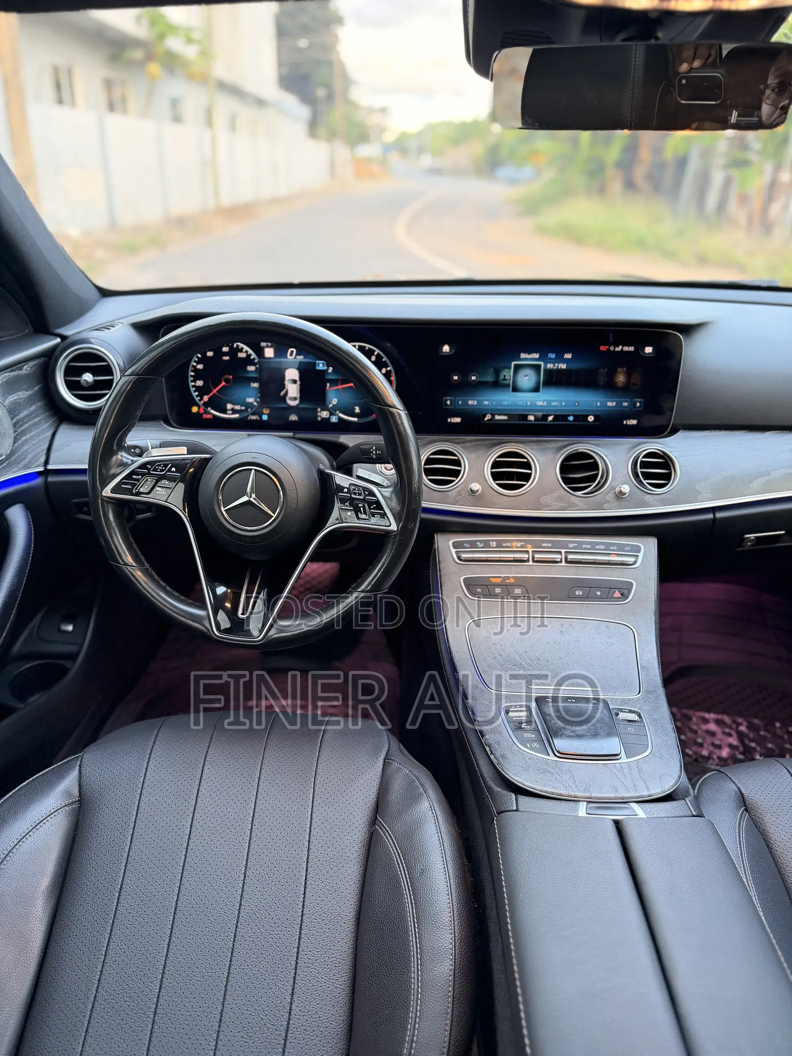 Mercedes-Benz E350 2021 Black