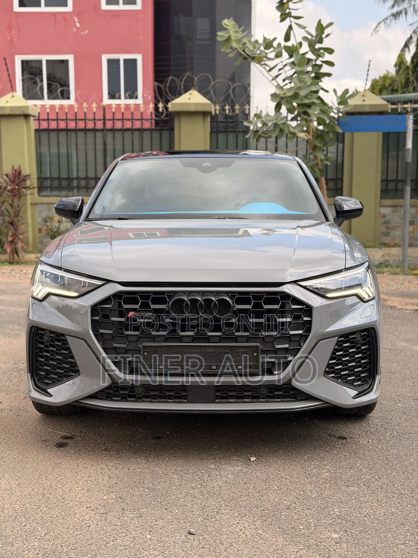 Audi Q3 RS 2021 Gray