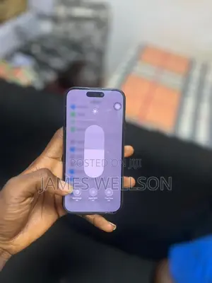 Apple iPhone 15 128 GB