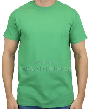 Turf Green Gildan T-Shirt