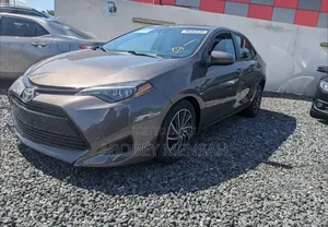 Toyota Corolla LE ECO w/Package 1 4dr Sedan (1.8L 4cyl CVT) 2017 Brown