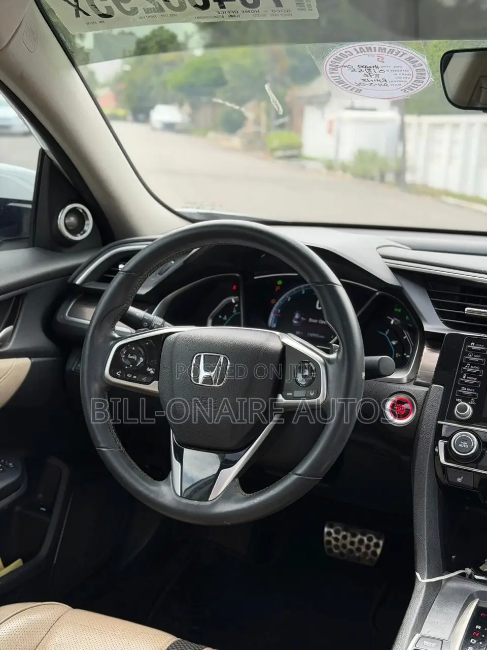Honda Civic Touring Sedan 2020 White