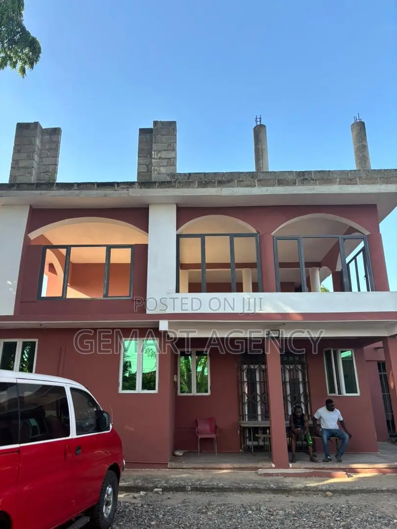 Furnished 12bdrm Apartment in Atomic Down, Accra Metropolitan for sale
