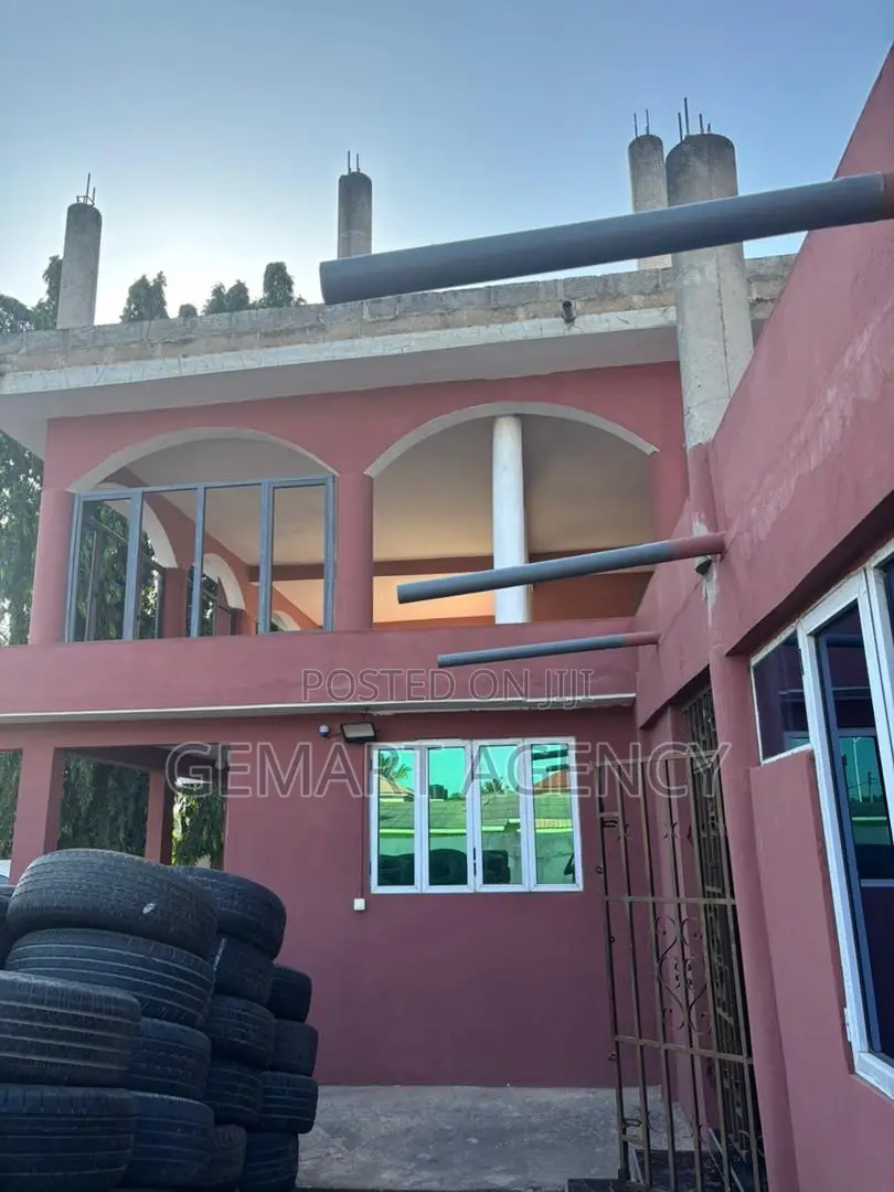 Furnished 12bdrm Apartment in Atomic Down, Accra Metropolitan for sale