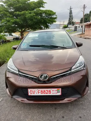 Toyota Vitz 1.3 FWD 5dr 2014 Brown