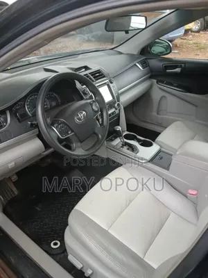 Toyota Camry LE 4dr Sedan (2.5L 4cyl 6A) 2014 Black