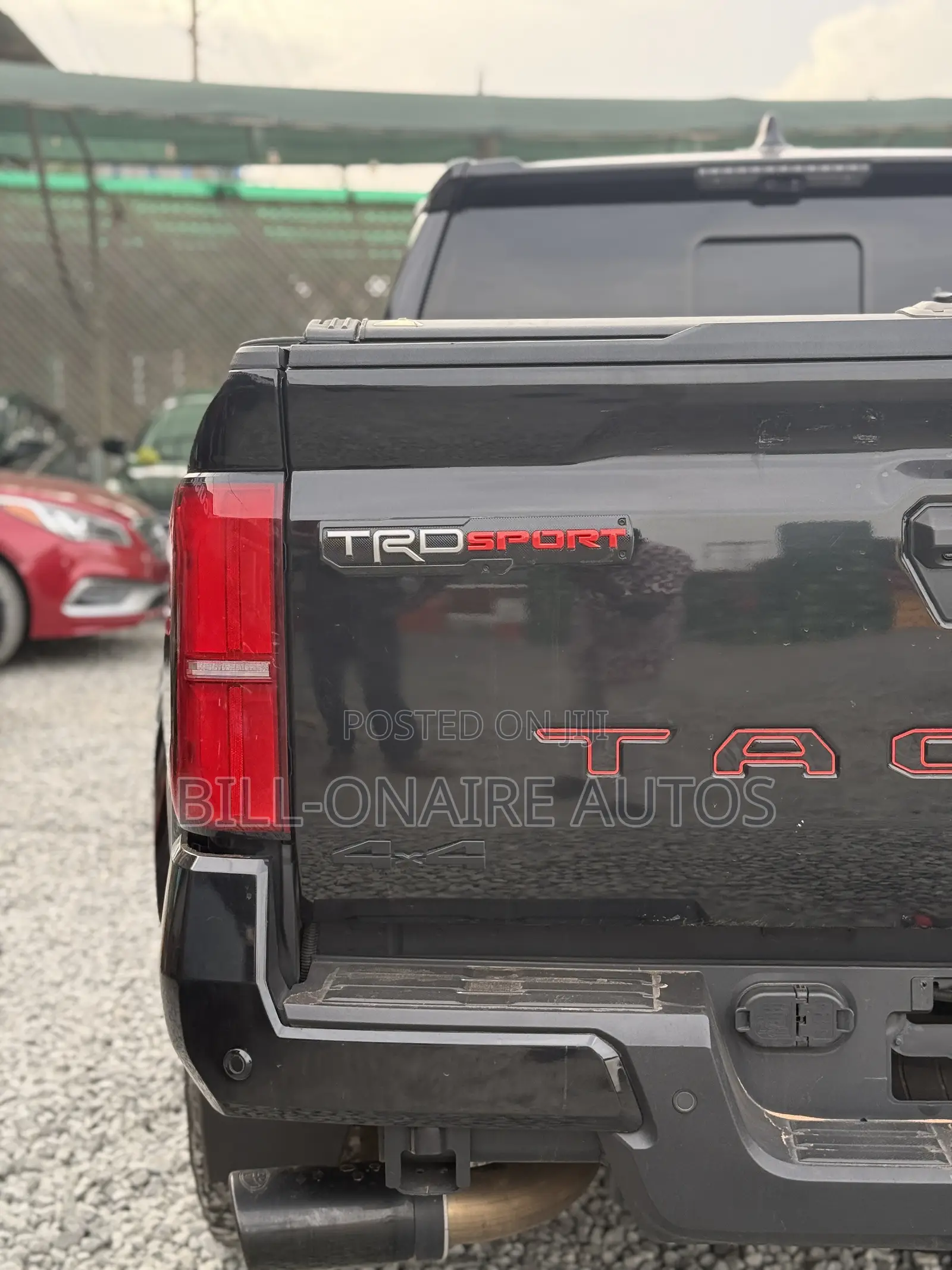 Toyota Tacoma 2024 Black