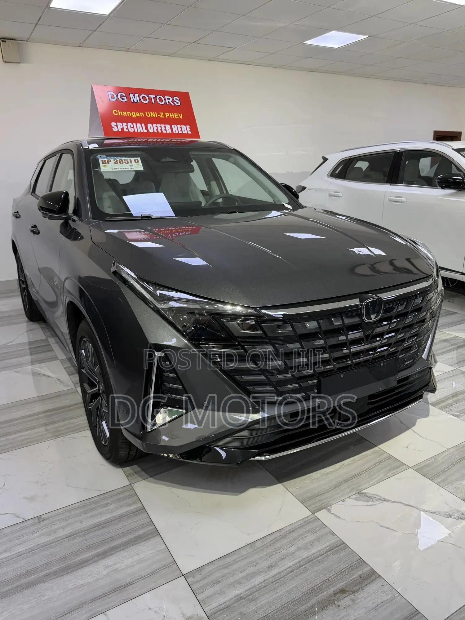 Showroom Salesmen