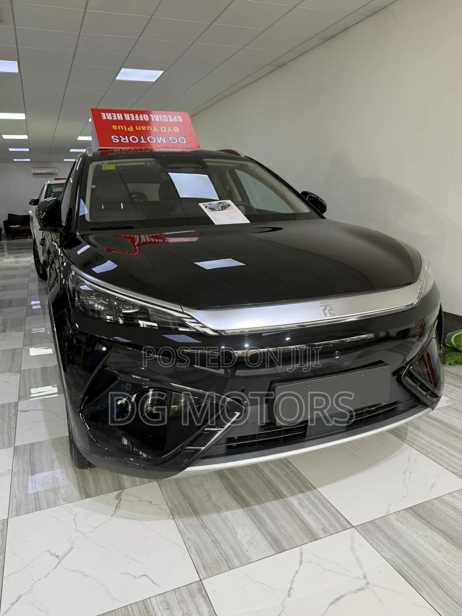 Showroom Salesmen