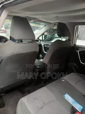 Toyota RAV4 LE AWD 2020 Black