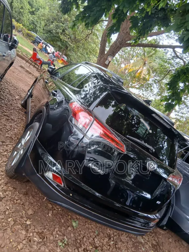 Toyota RAV4 LE 4dr SUV AWD (2.5L 4cyl 6A) 2018 Black