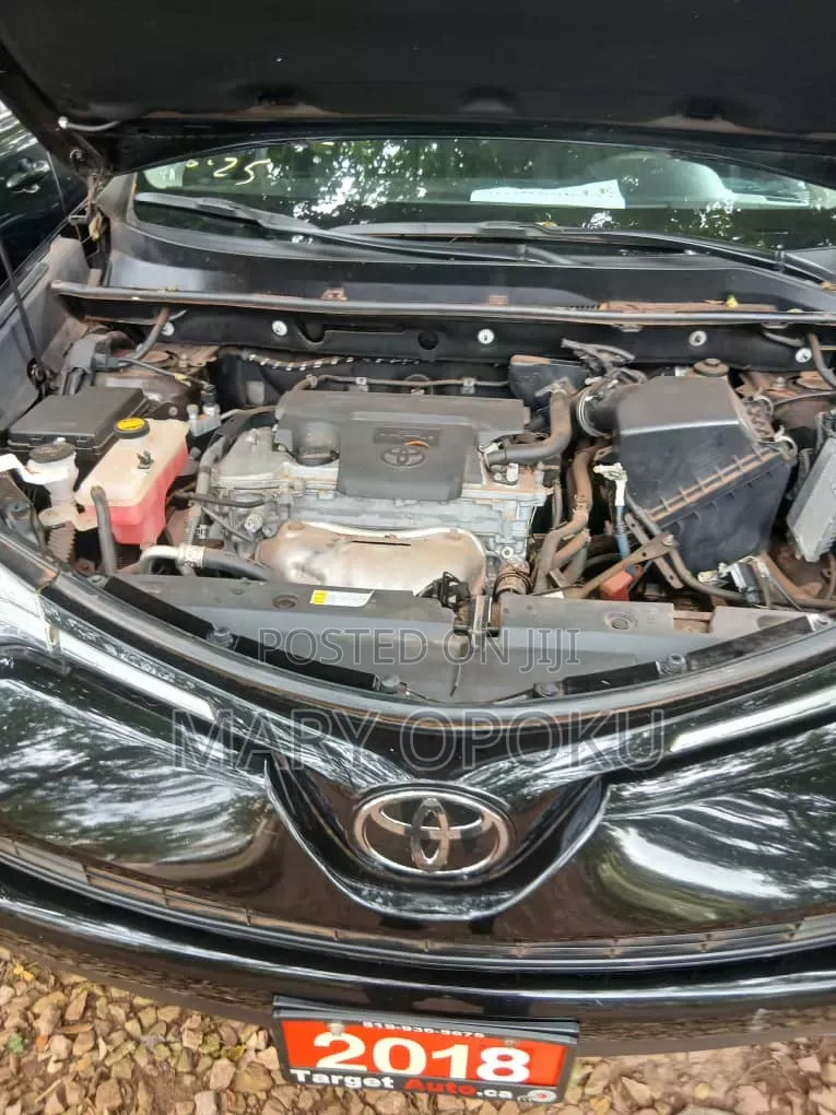 Toyota RAV4 LE 4dr SUV AWD (2.5L 4cyl 6A) 2018 Black