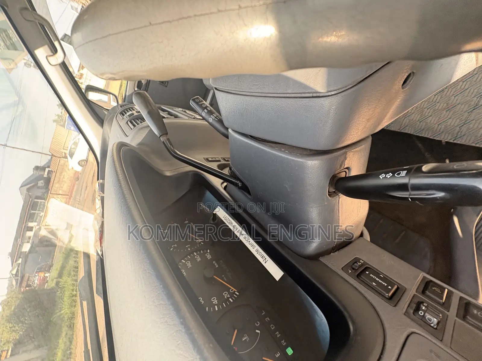 Toyota HiAce 2009 Silver