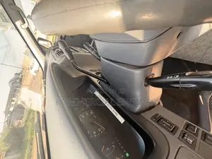 Toyota HiAce 2009 Silver