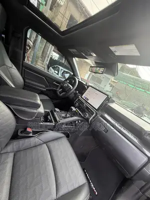 Toyota Tacoma 2024 Black
