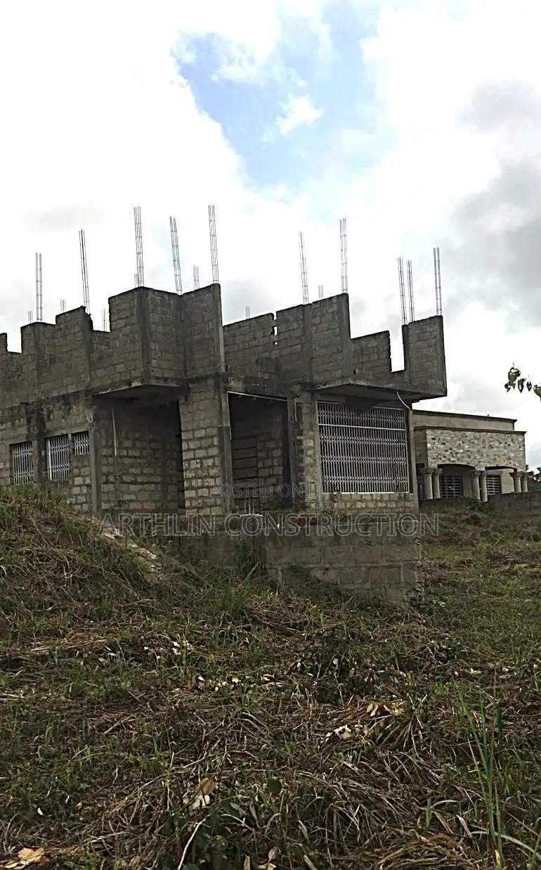 5bdrm House in Agona West Municipal for sale