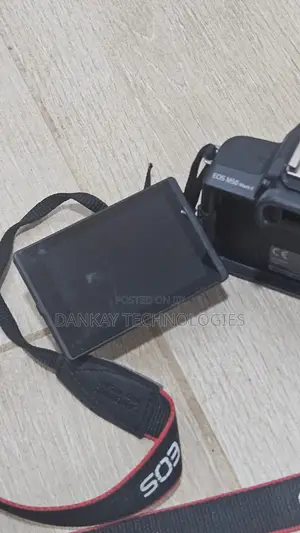 Canon Eos M50 Mark Ii Mirrorless Camera With 22mm Lens