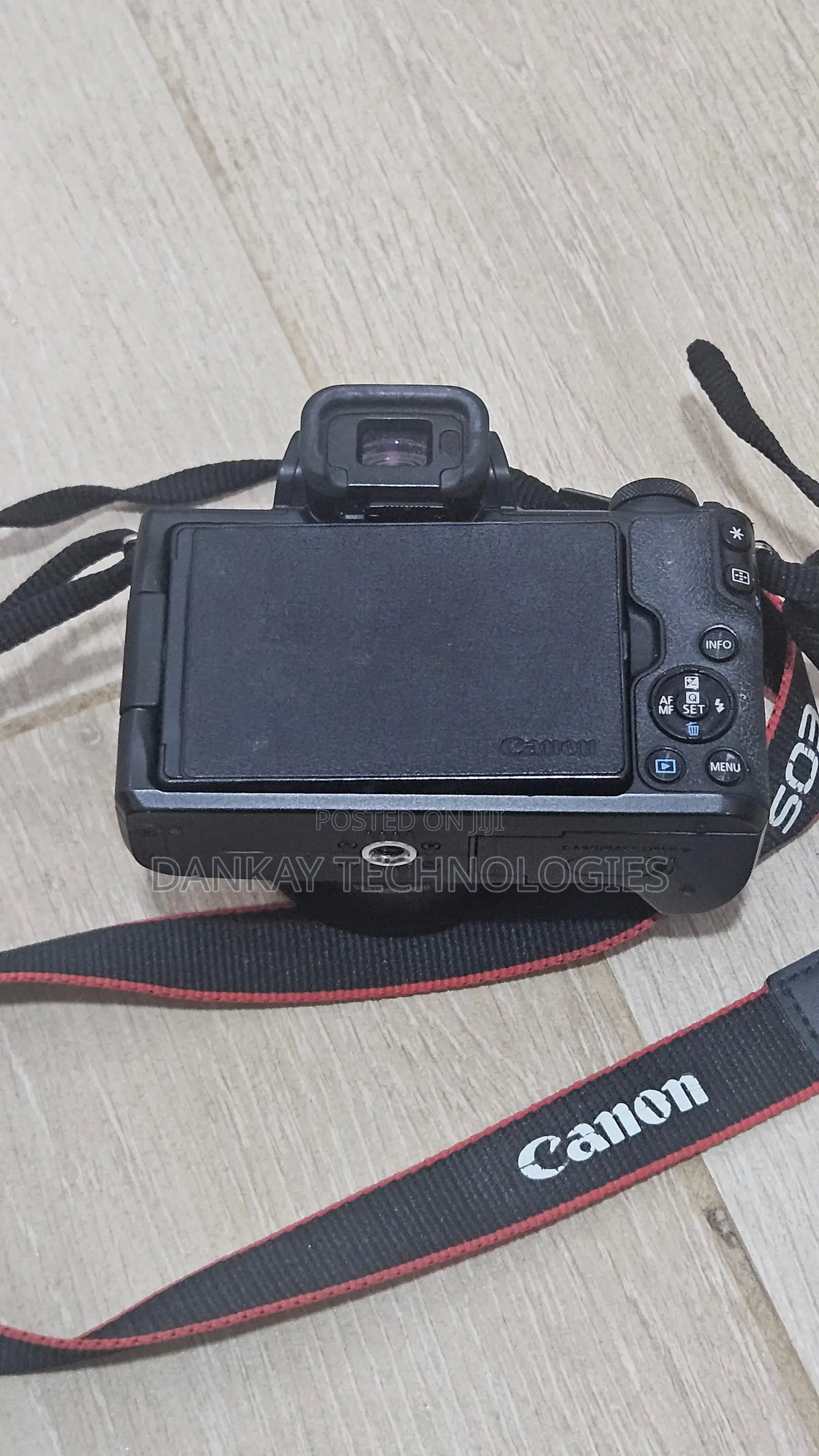 Canon Eos M50 Mark Ii Mirrorless Camera With 22mm Lens