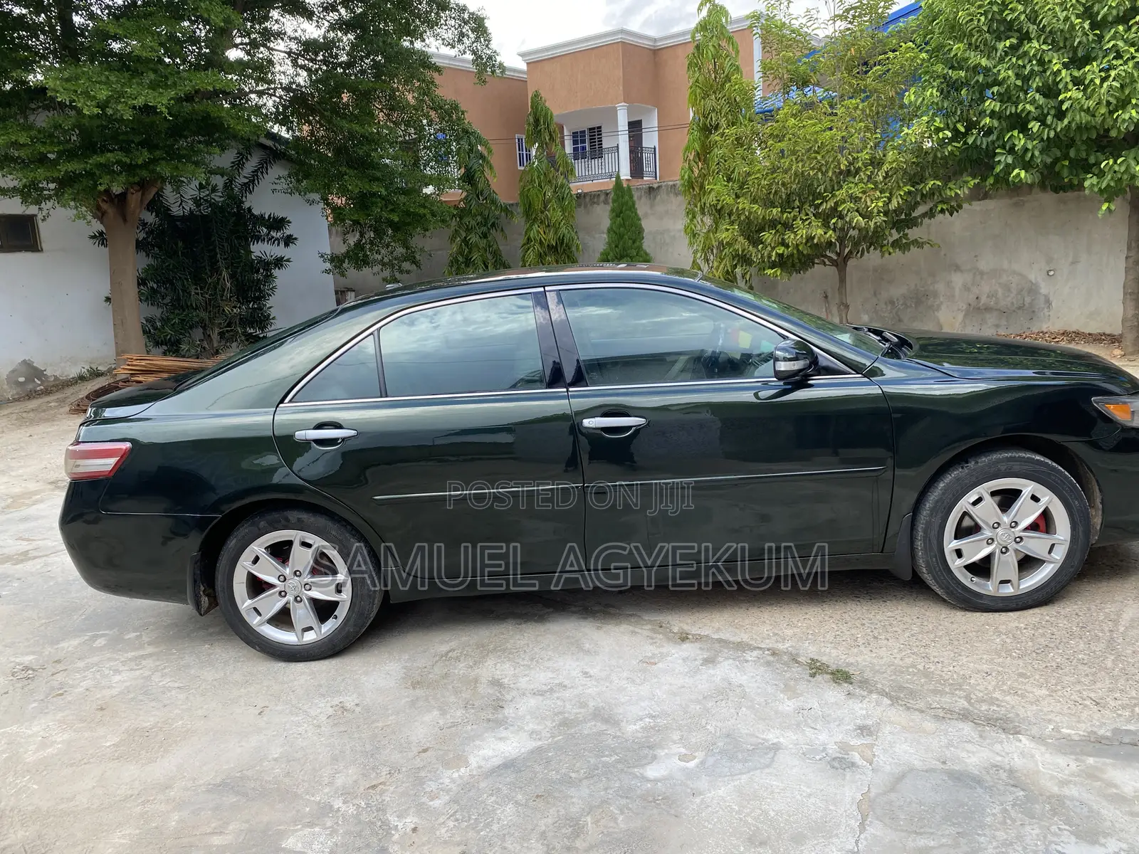 Toyota Camry LE 4dr Sedan (2.5L 4cyl 6A) 2012 Green