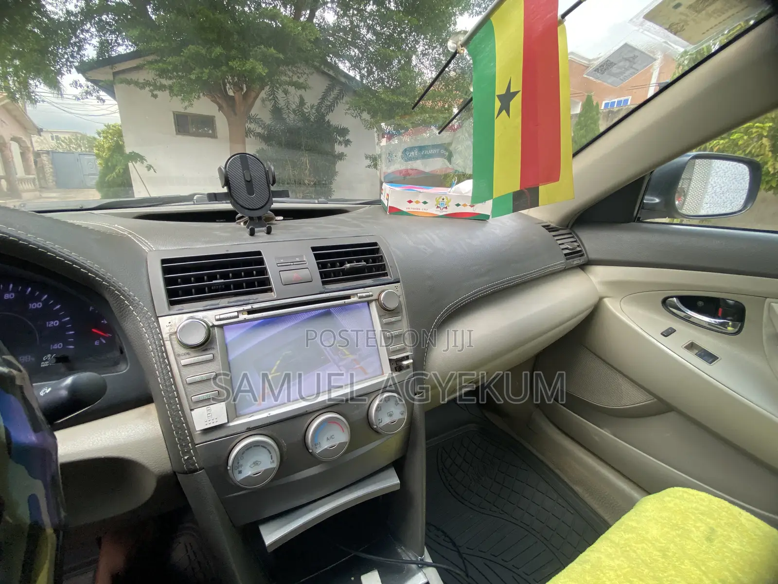 Toyota Camry LE 4dr Sedan (2.5L 4cyl 6A) 2012 Green