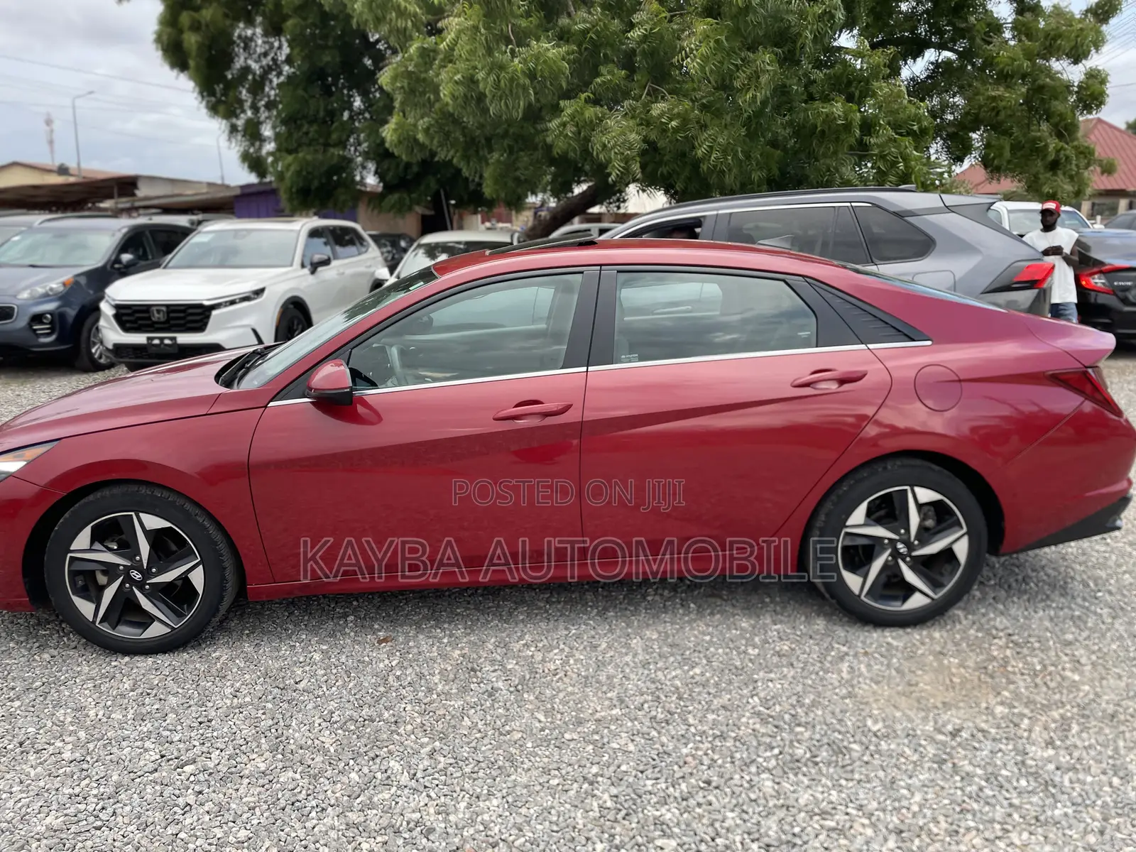 Hyundai Elantra 2022 Red