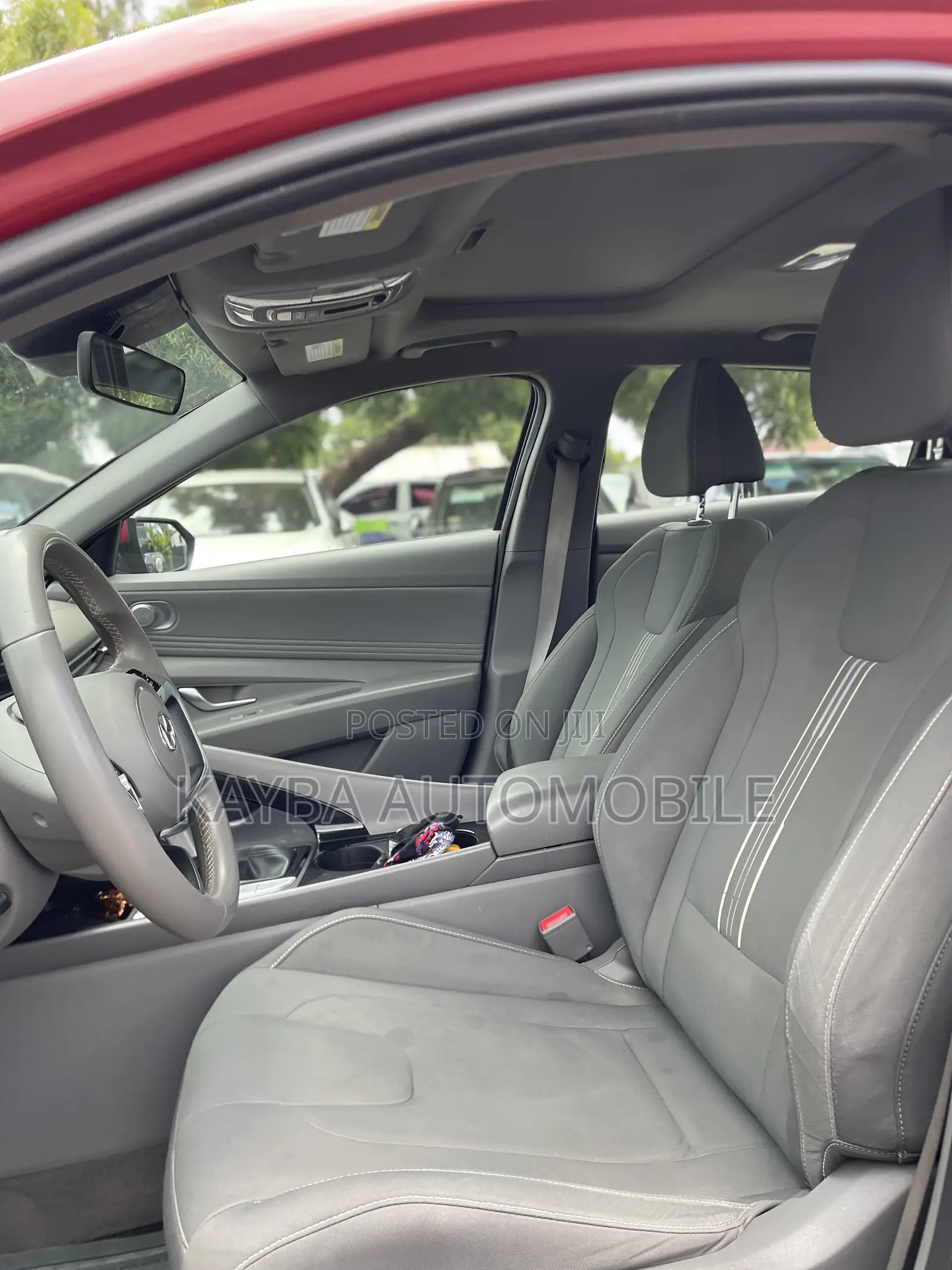 Hyundai Elantra 2022 Red