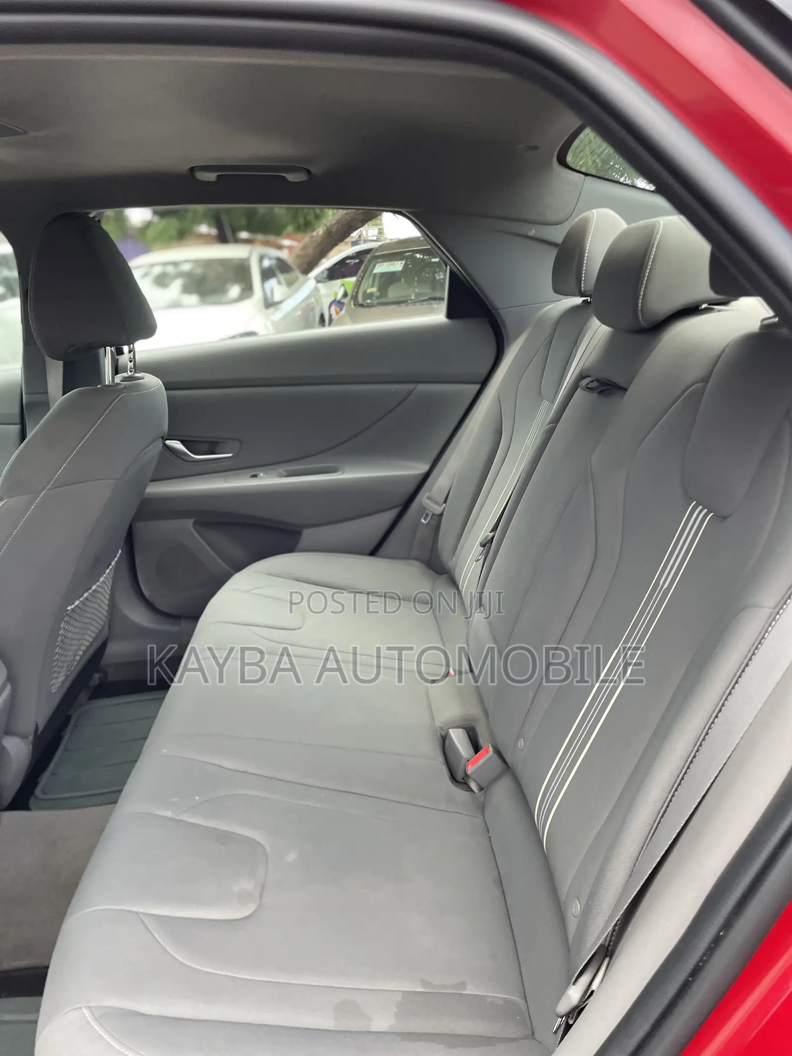 Hyundai Elantra 2022 Red