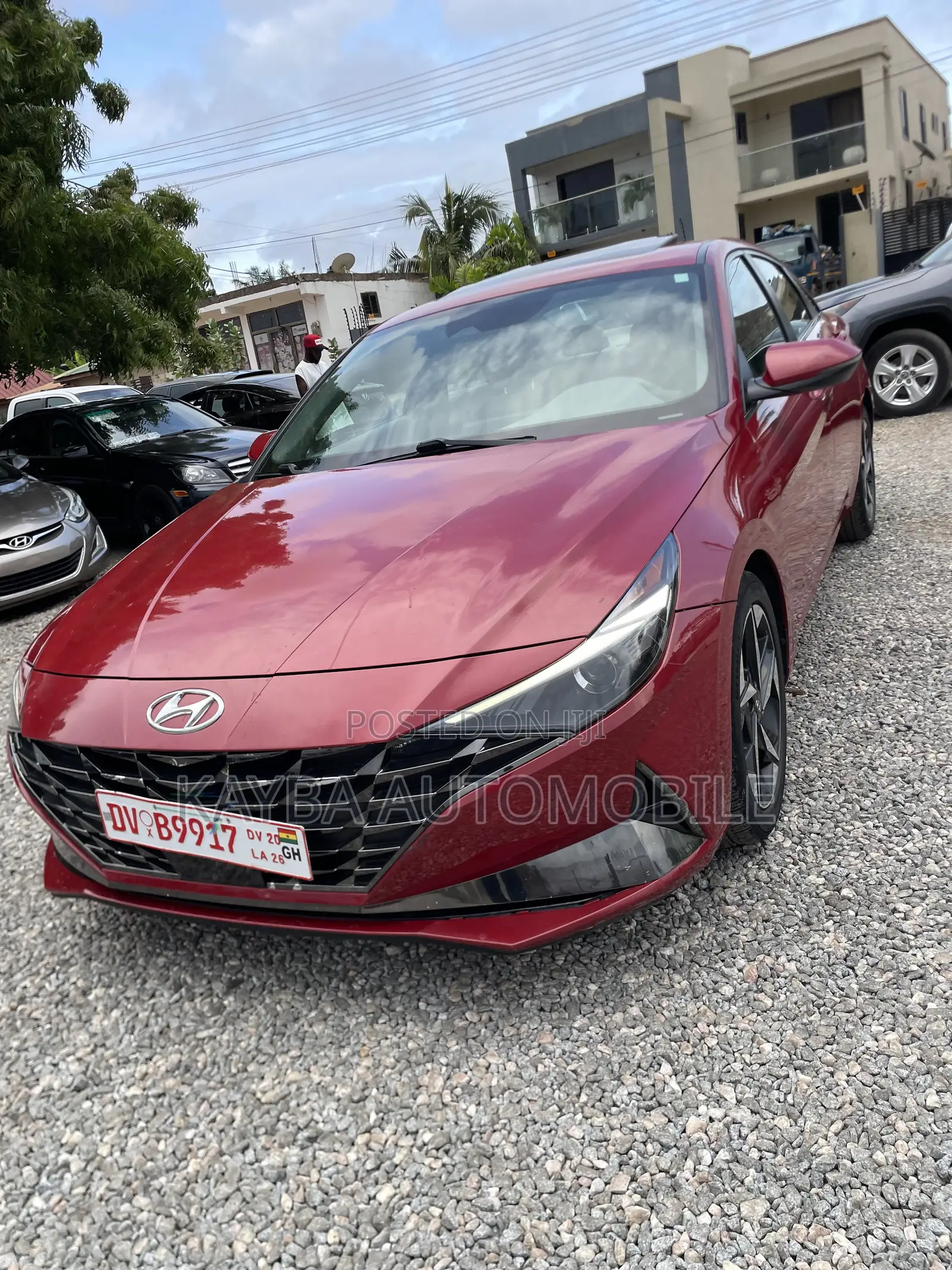 Hyundai Elantra 2022 Red