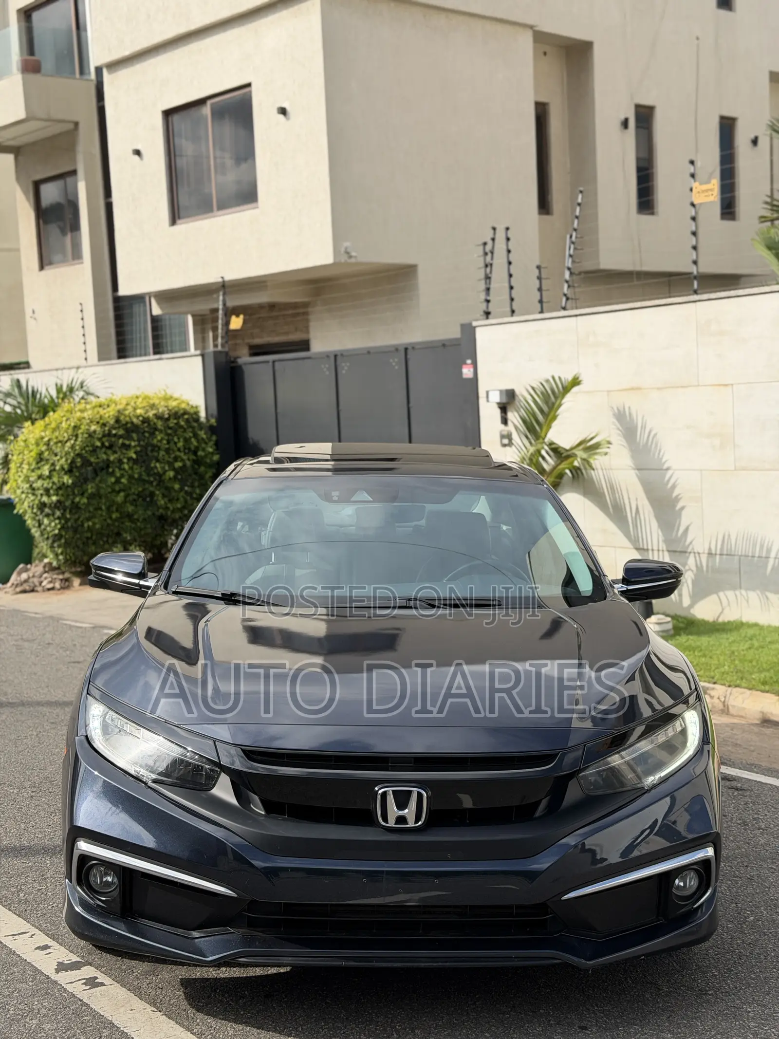 Honda Civic Touring Coupe 2020 Blue