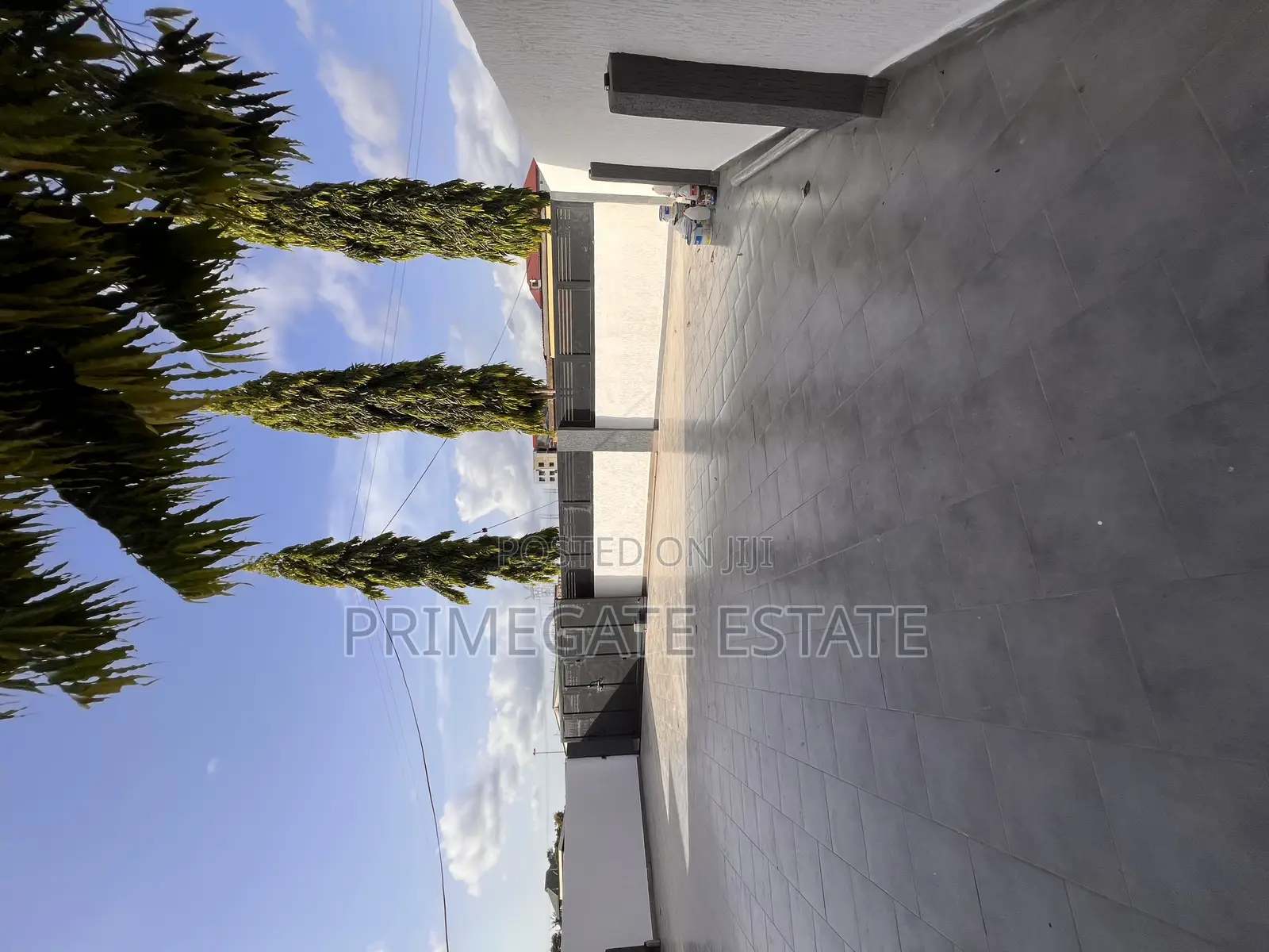 Furnished 6bdrm House in Primegate Estate, Pokuase for sale