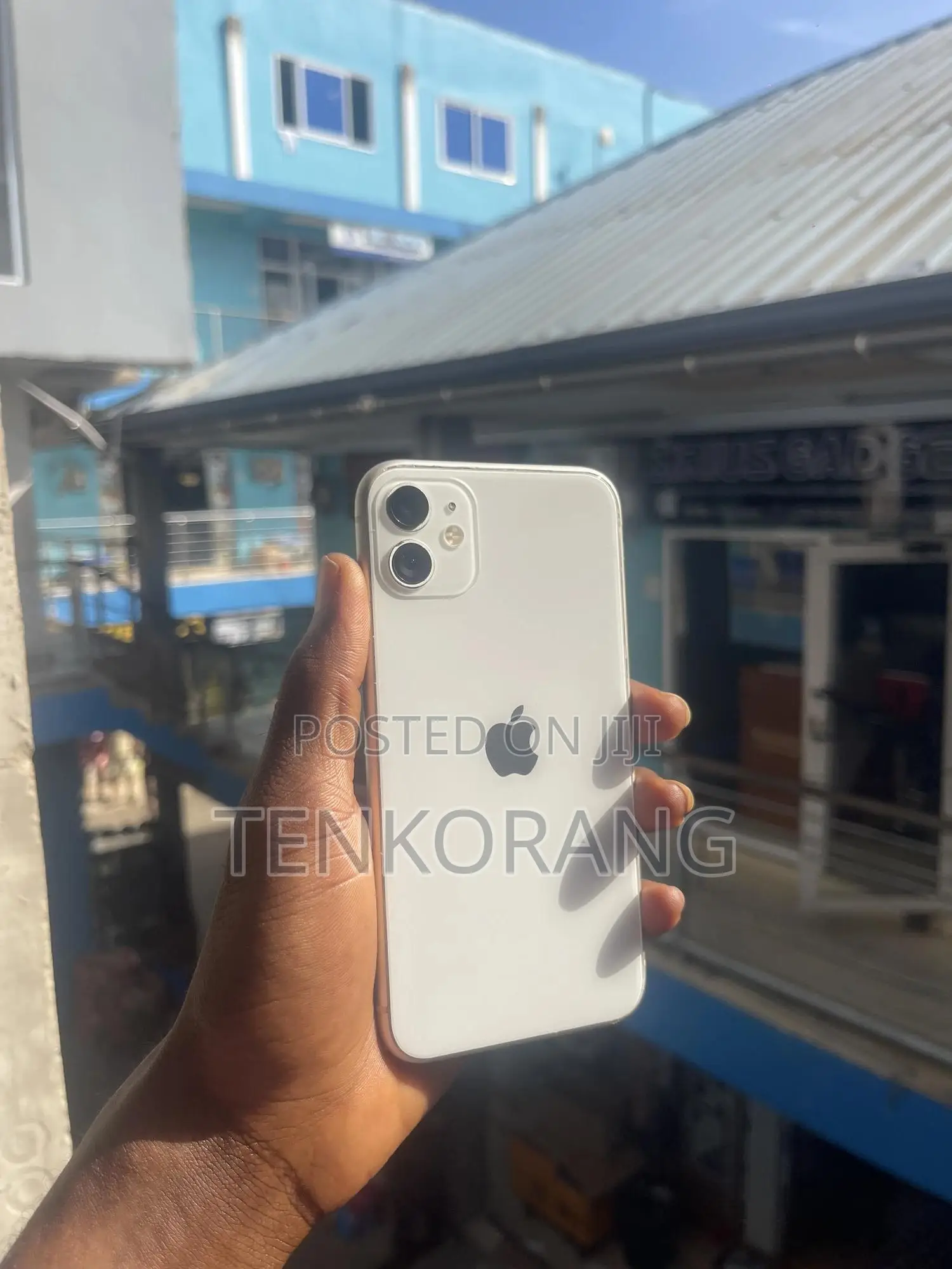 Apple iPhone 11 64 GB White