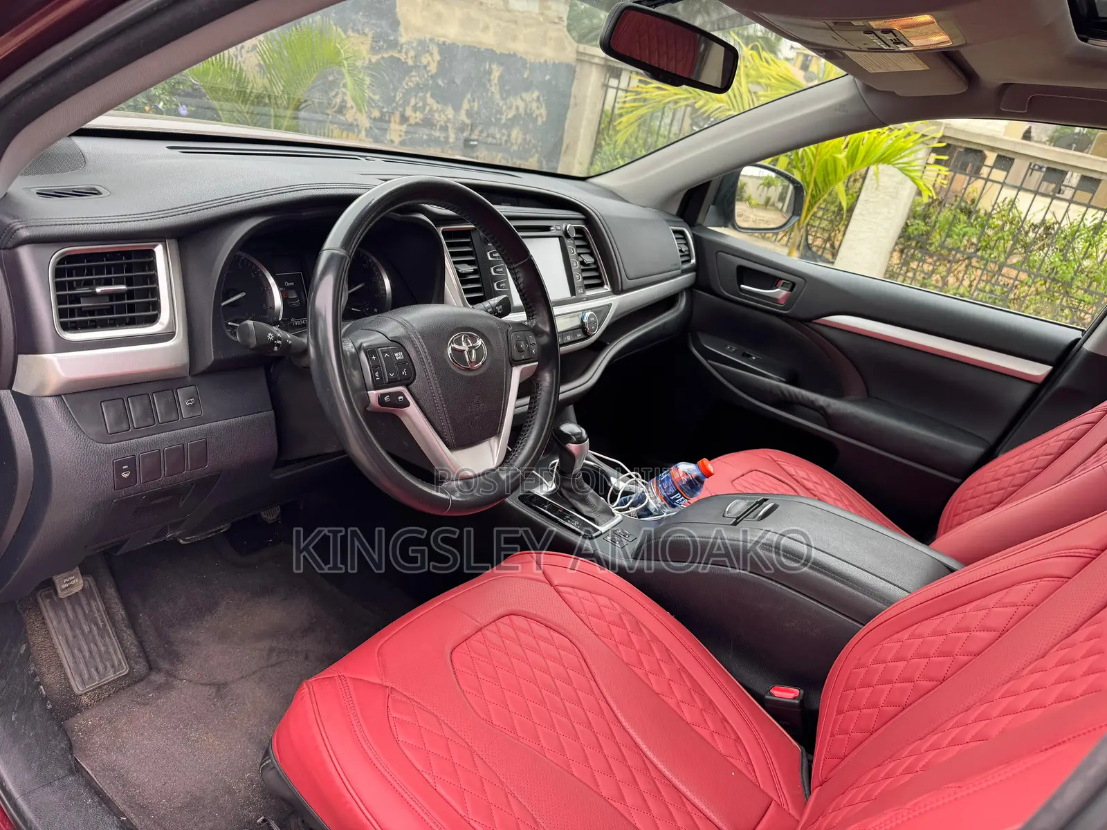 Toyota Highlander XLE 4dr SUV AWD (3.5L 6cyl 6A) 2014 Beige