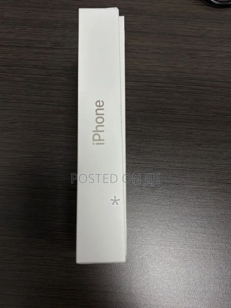 New Apple iPhone 16 Pro Max 256 GB Gold
