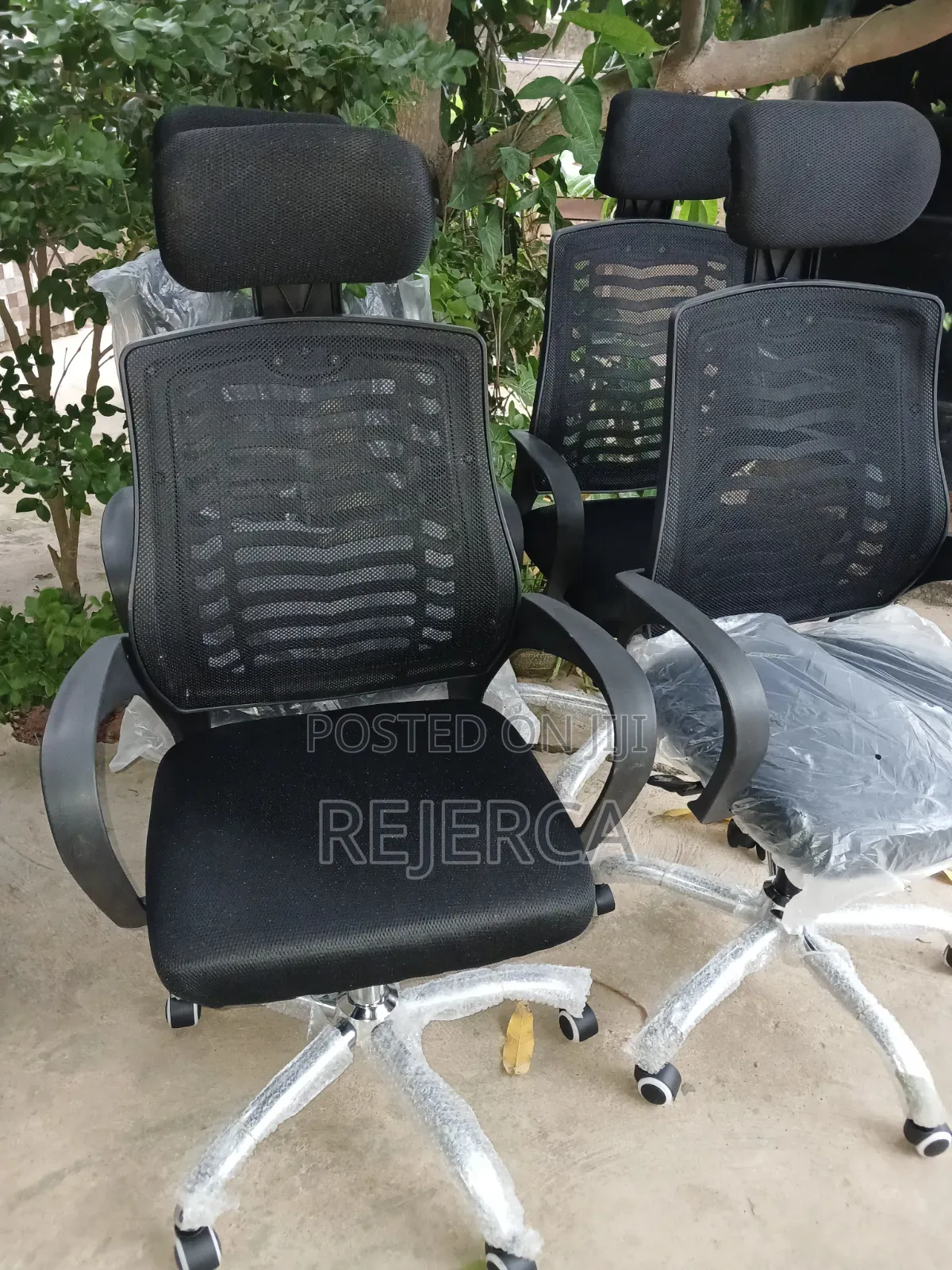 Affordable Brand New Office Swivel Chair