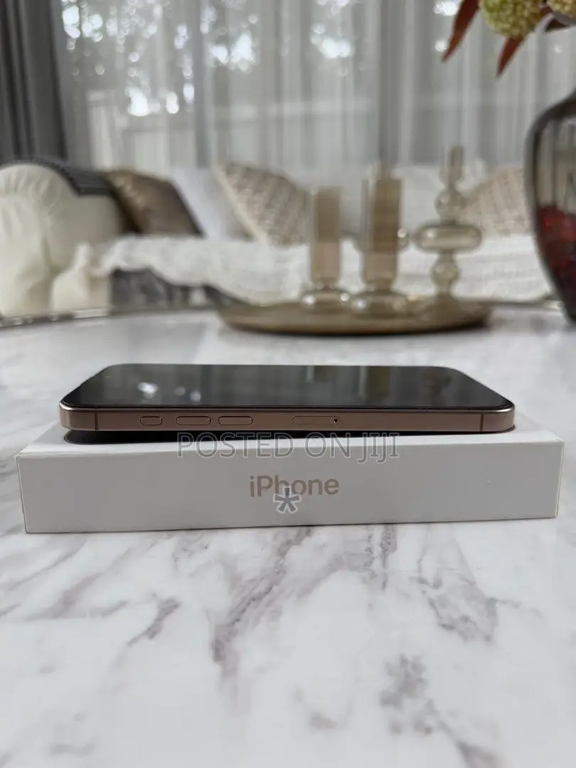 Apple iPhone 16 Pro Max 256 GB Gold