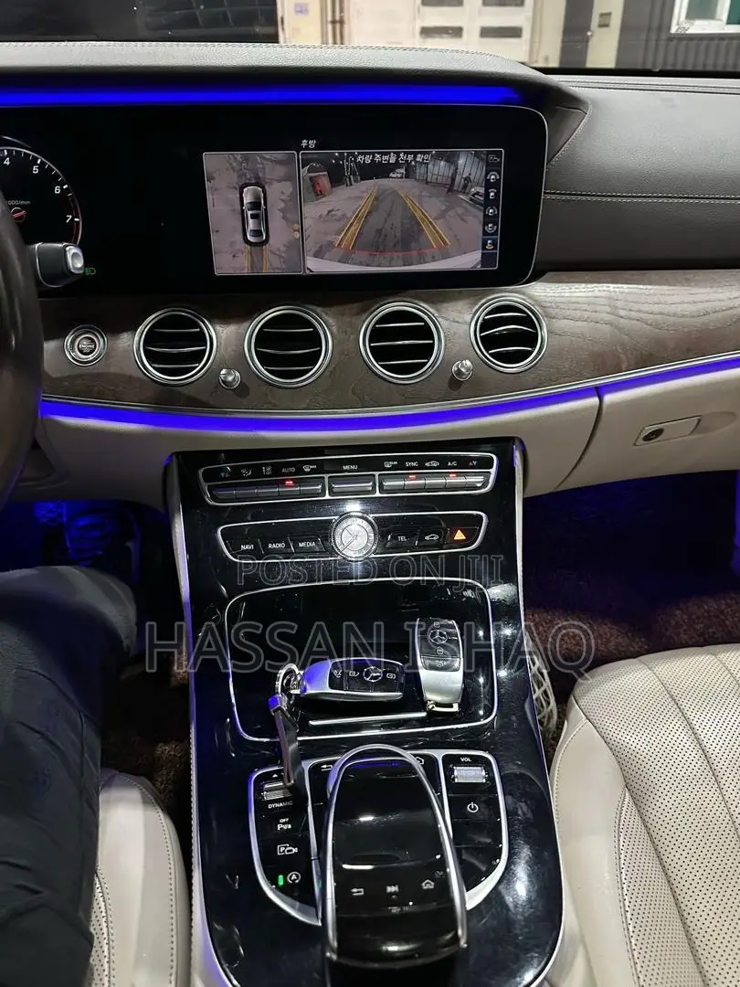 Mercedes-Benz E300 2019 White