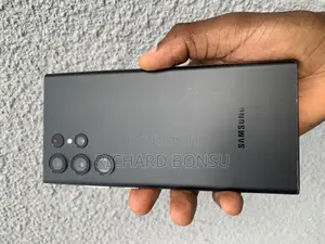 New Samsung Galaxy S22 Ultra 5G 256 GB Black