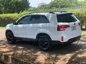Kia Sorento LX 4dr SUV AWD (2.4L 4cyl 6A) 2014 White