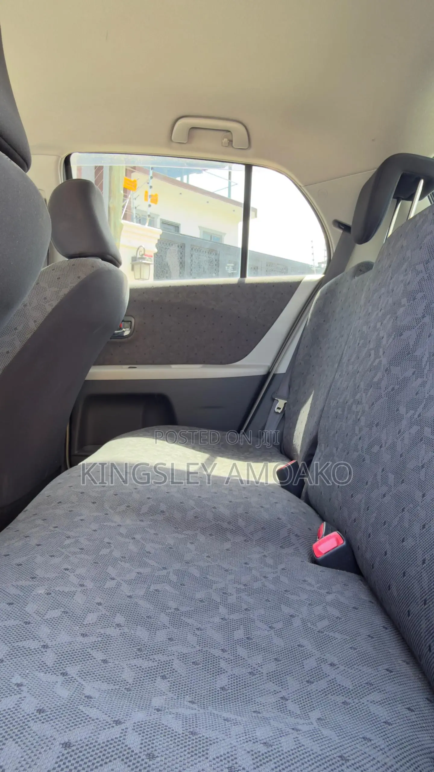 Toyota Vitz 1.0 FWD 3dr 2010 Gray