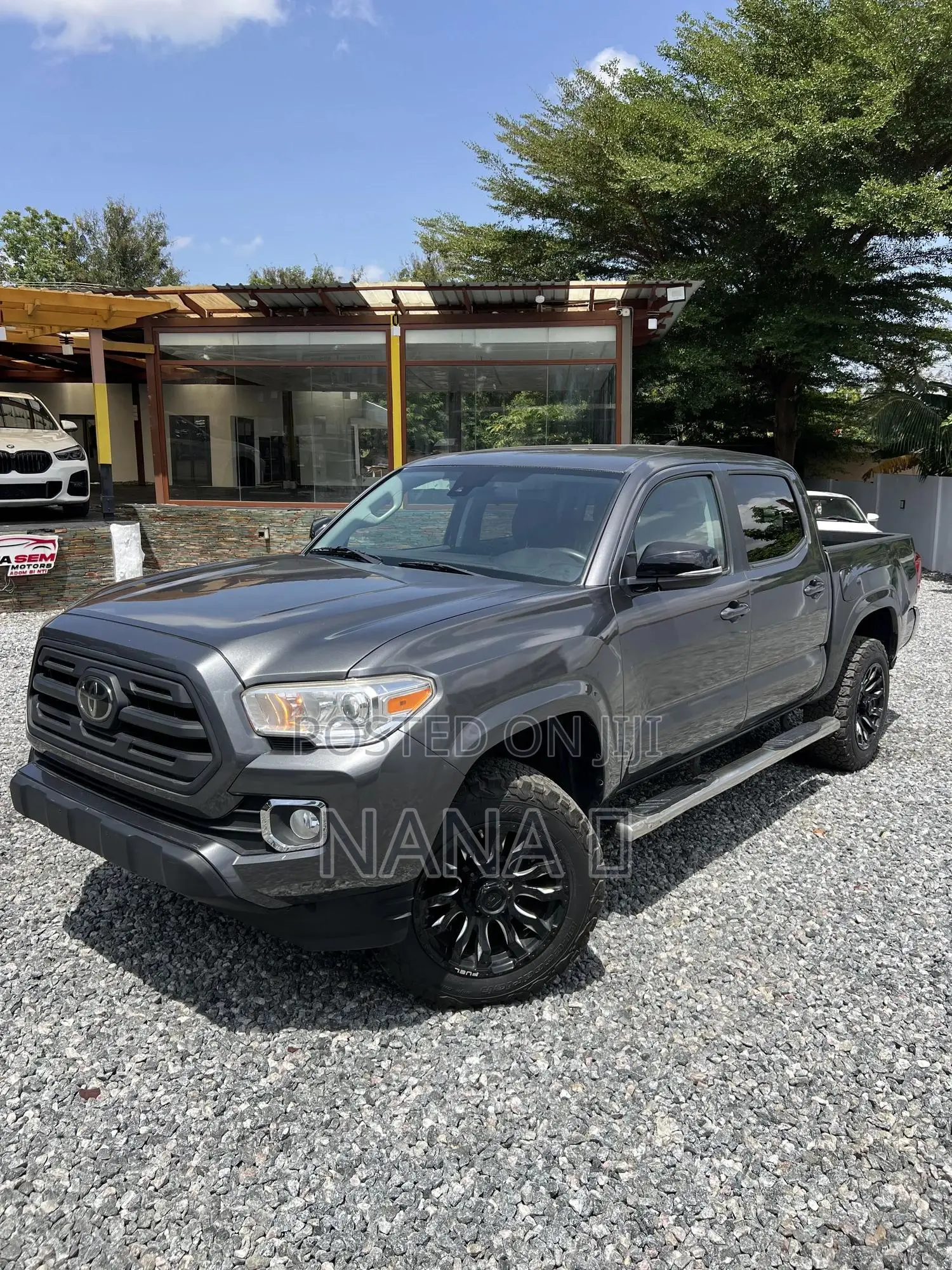 Toyota Tacoma 2019 Gray